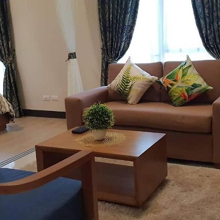 Mactan Newtown Deluxe Island Breeze Apartment Lapu-Lapu City Bagian luar foto
