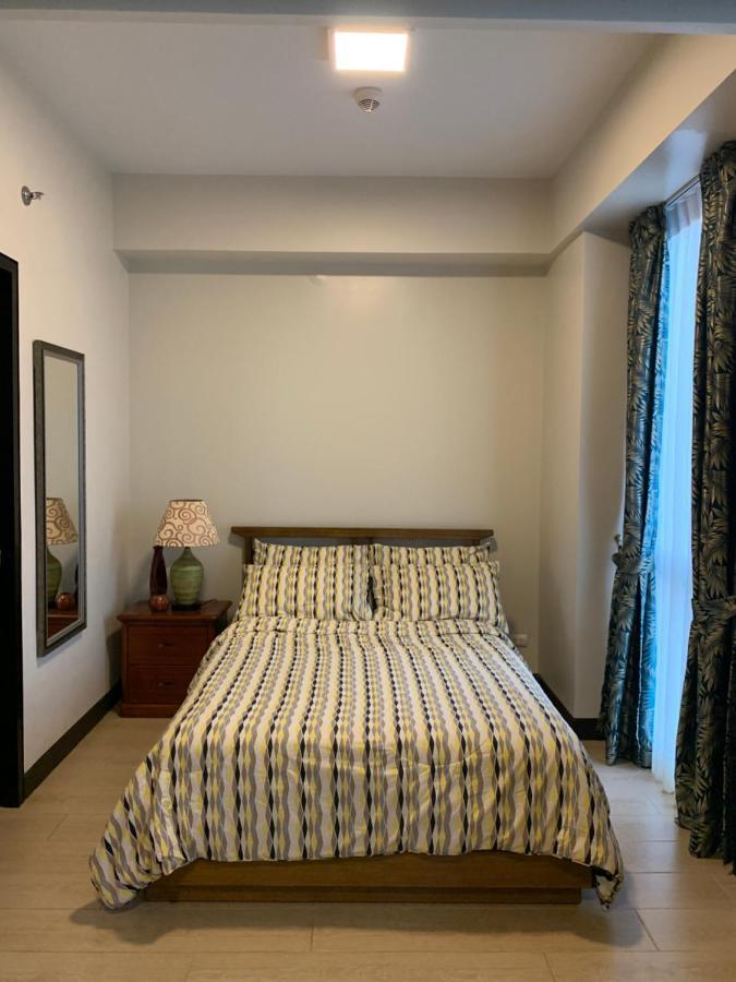 Mactan Newtown Deluxe Island Breeze Apartment Lapu-Lapu City Bagian luar foto