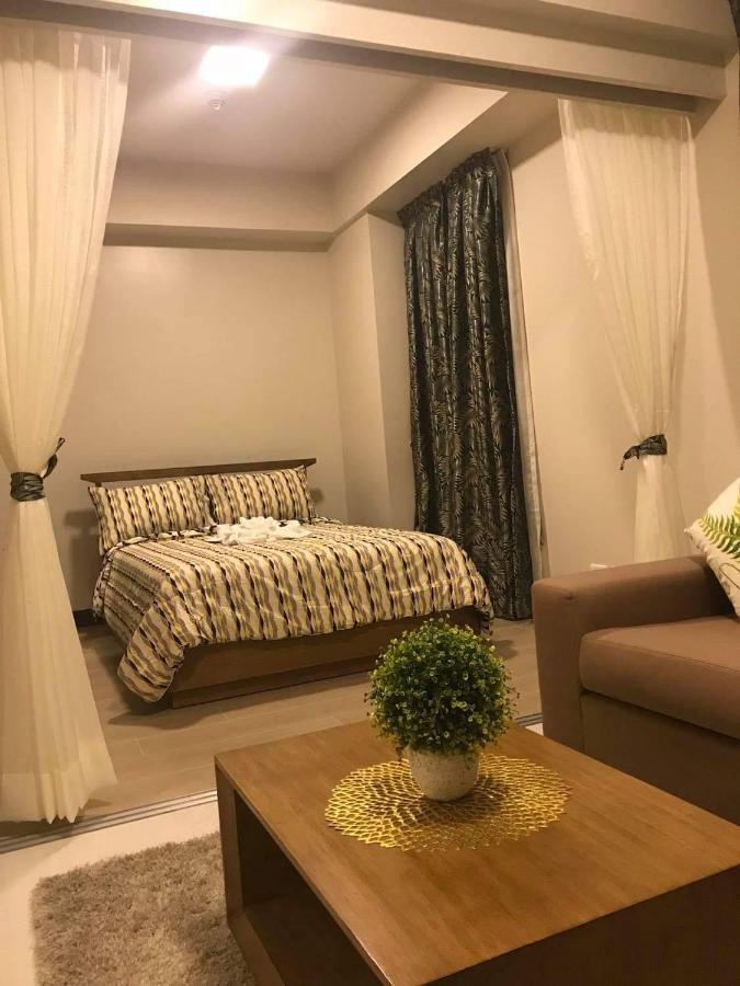 Mactan Newtown Deluxe Island Breeze Apartment Lapu-Lapu City Bagian luar foto