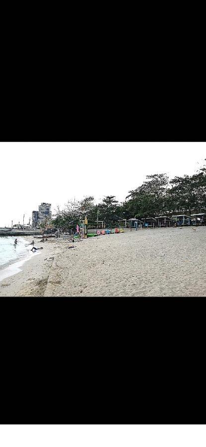Mactan Newtown Deluxe Island Breeze Apartment Lapu-Lapu City Bagian luar foto